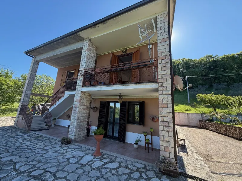 Casa Indipendente in vendita a Stroncone - foto 10