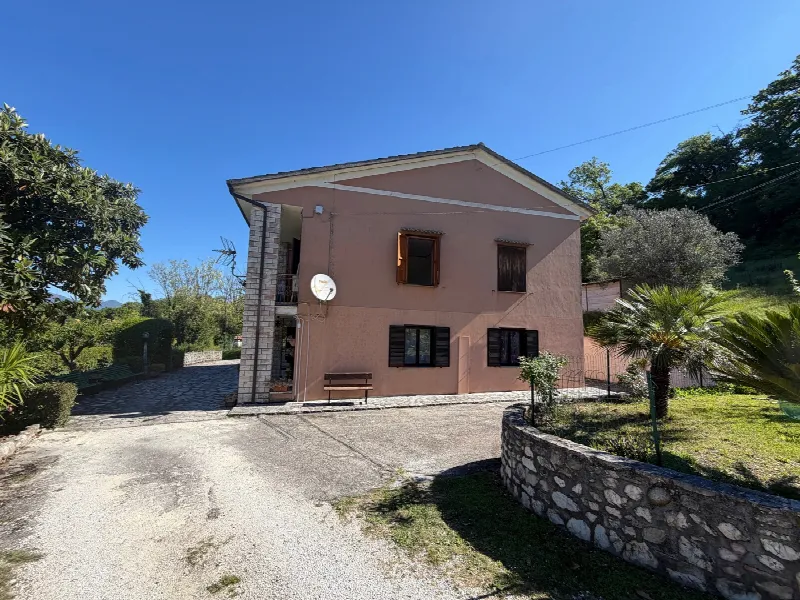 Casa Indipendente in vendita a Stroncone - foto 8