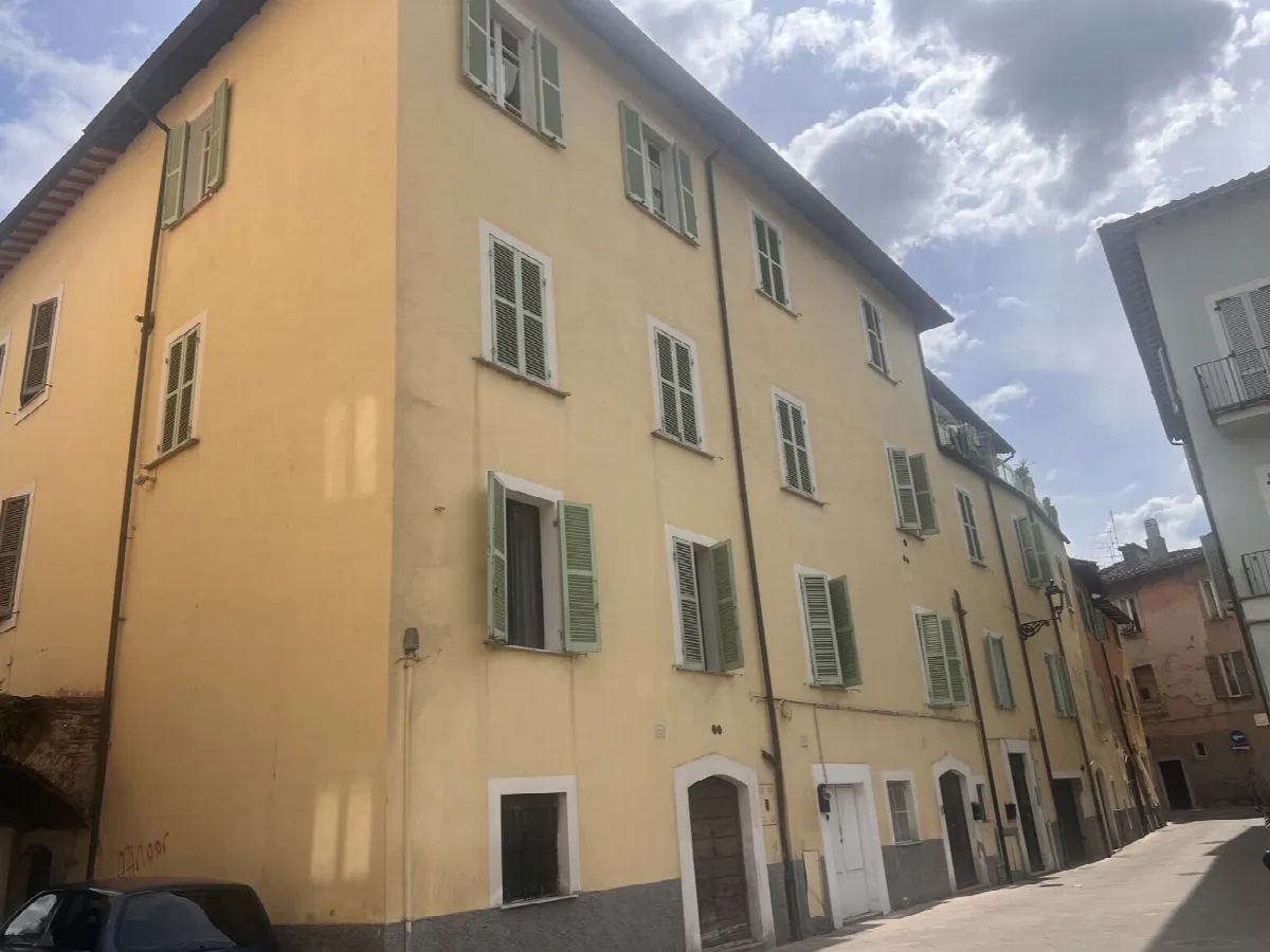 Appartamento in vendita a Terni, Centro, Centro Storico - foto 2