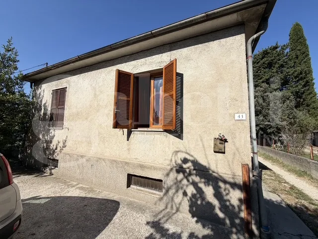 Casa Indipendente in vendita a Terni, Valserra, Marmore, Papigno - foto 1