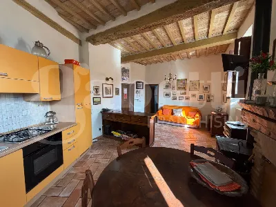Palazzo/Stabile in vendita a Arrone - foto 2