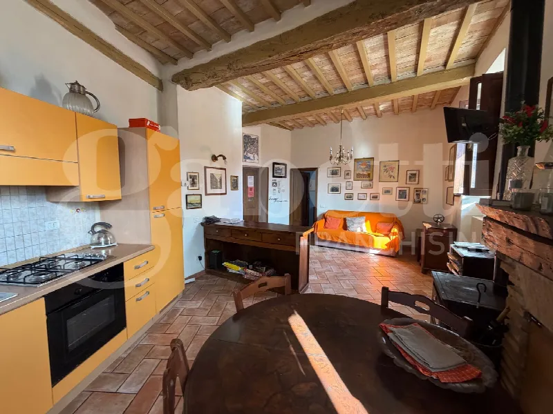 Palazzo/Stabile in vendita a Arrone - foto 2