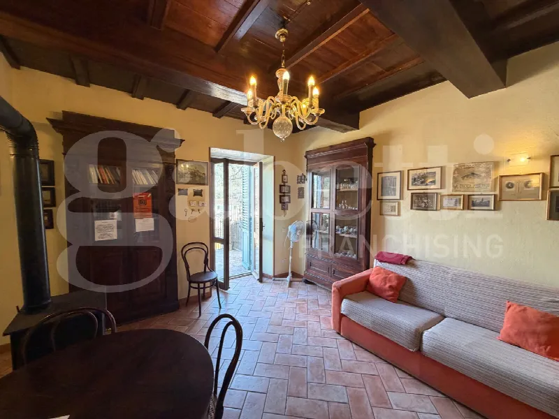 Palazzo/Stabile in vendita a Arrone - foto 4