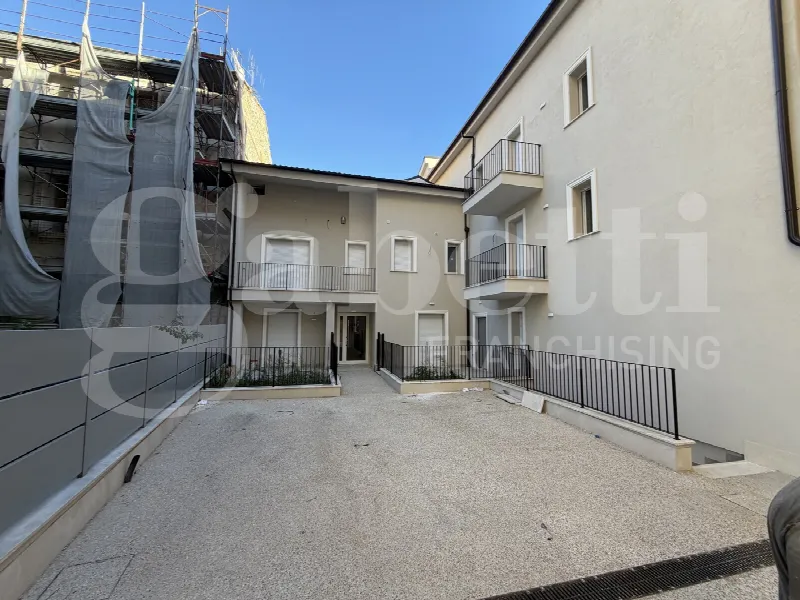 Appartamento in vendita a Terni, Centro, centro storico - foto 1