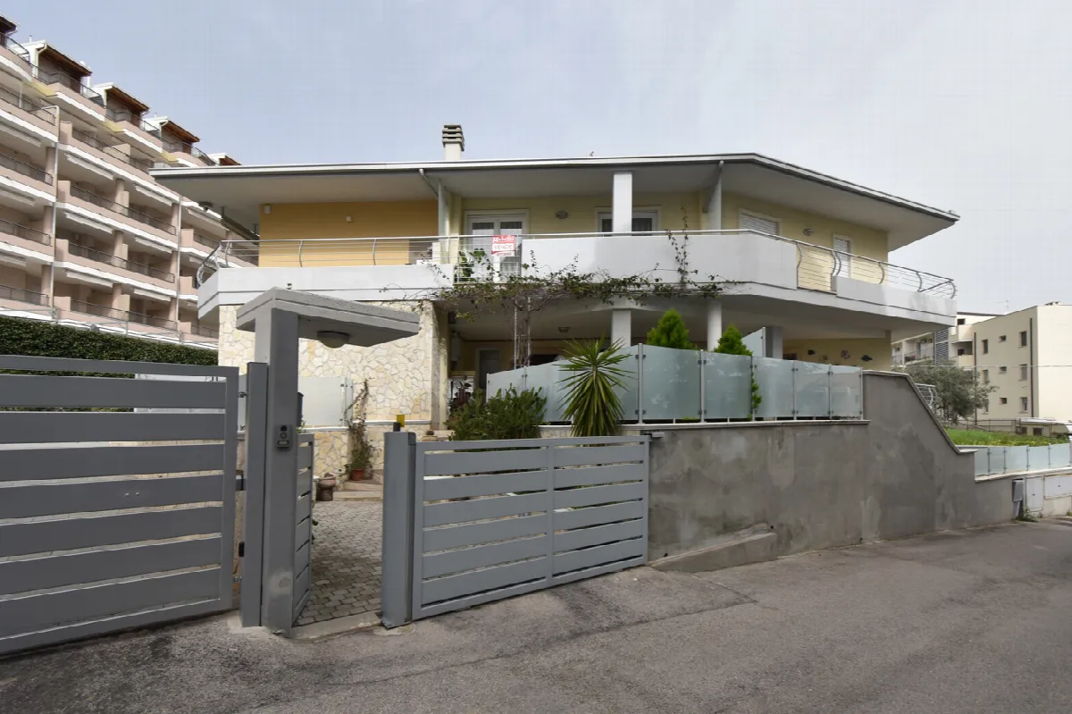 Appartamento in vendita a Vasto - foto 2