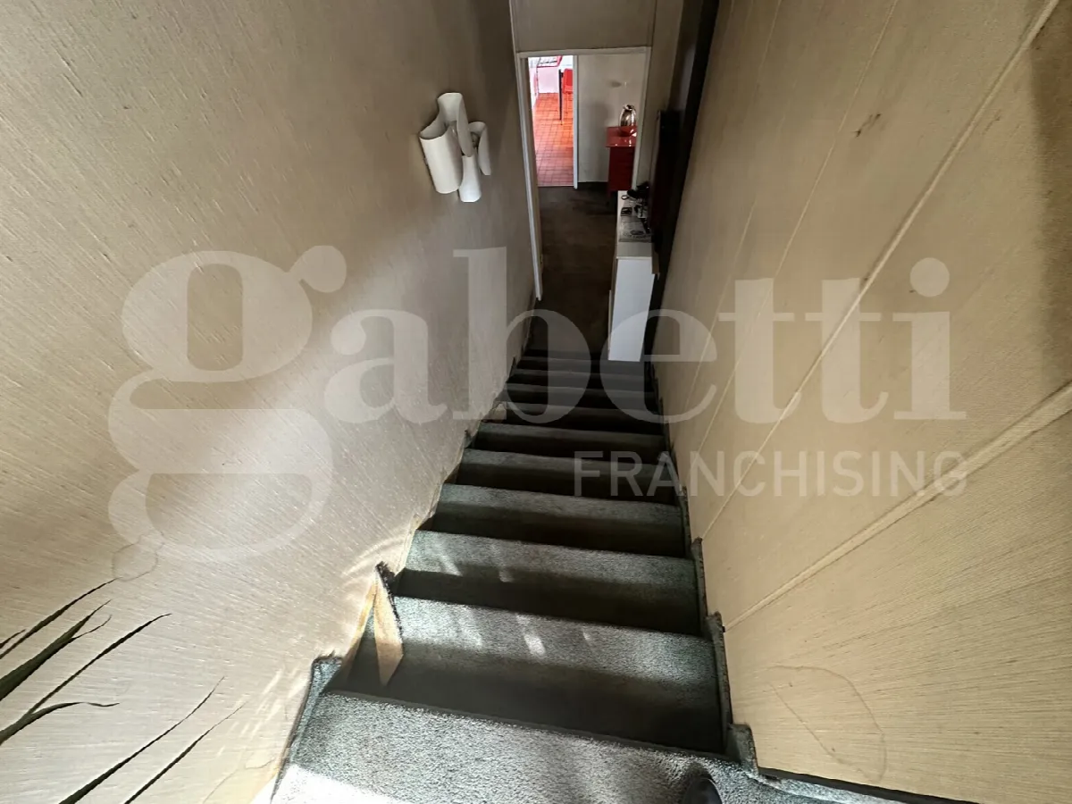 Appartamento in vendita a Verona, Centro - foto 2