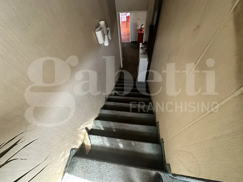 Appartamento in vendita a Verona, Centro - foto 2