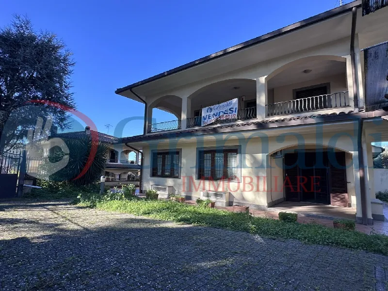 Casa Indipendente in vendita a Grottaferrata - foto 1