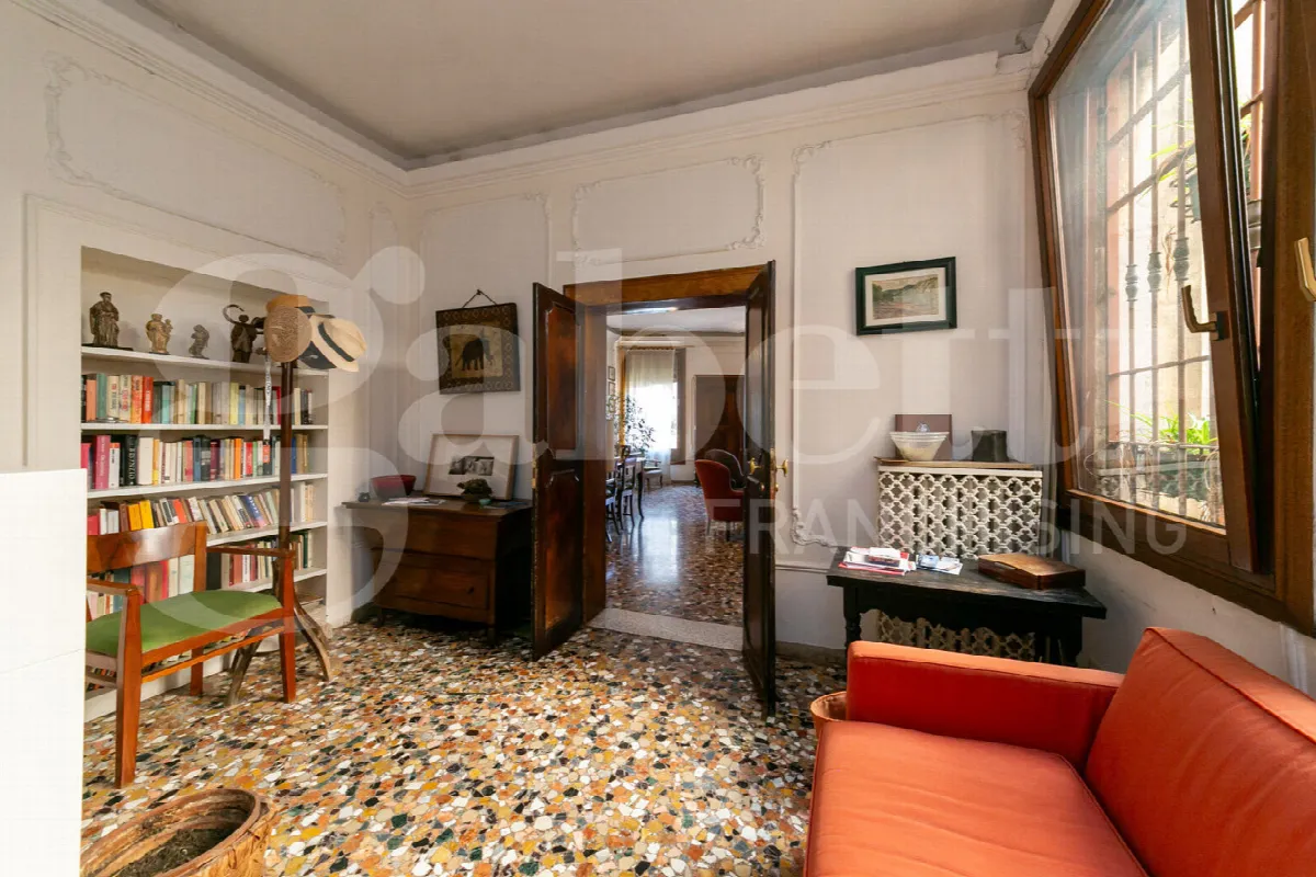 Appartamento in vendita a Venezia, Guglie, San Leonardo, Santi Apostoli, San Canciano - foto 4