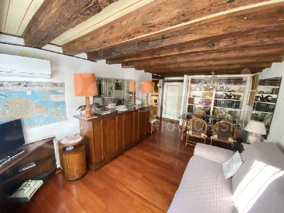 Appartamento in vendita a Venezia, Santi g... - foto 8