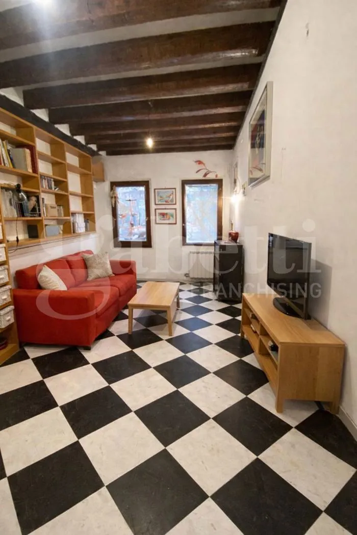 Appartamento in vendita a Venezia, Arsenale, Giardini Della Biennale, Sant'elena - foto 3