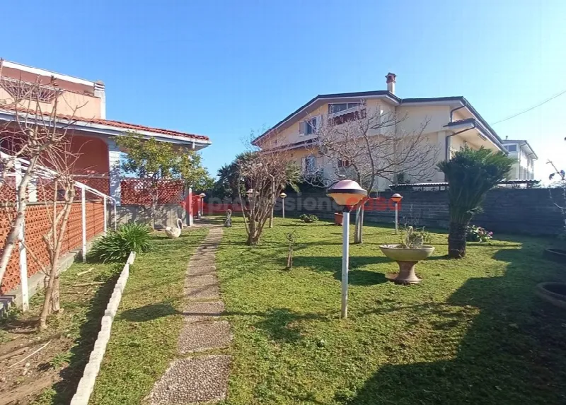 Villa in vendita a Aprilia - foto 7