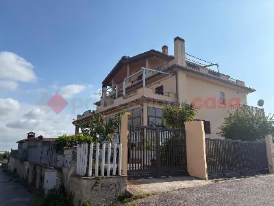 Appartamento in vendita a Aprilia - foto 1