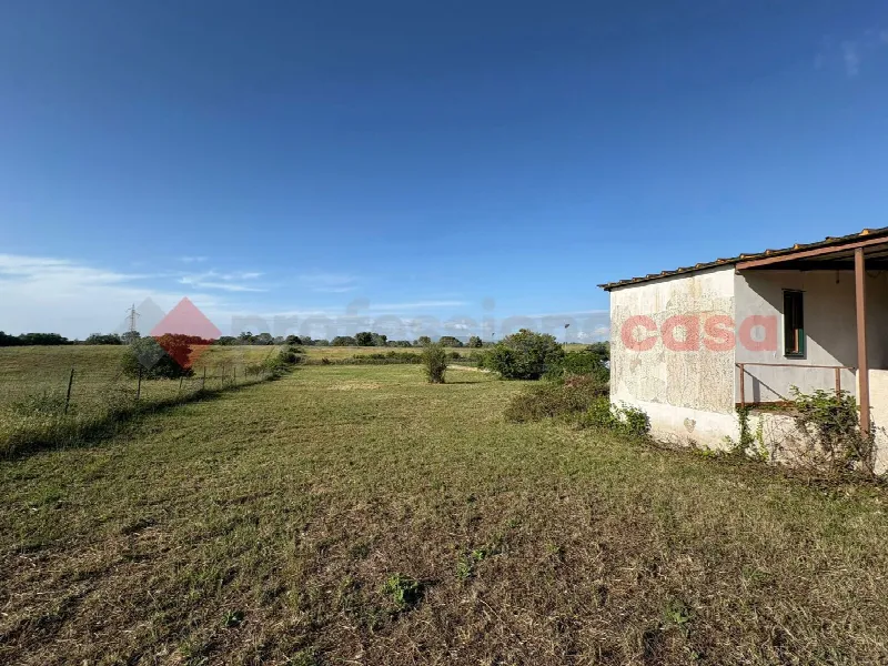 Rustico/Casale in vendita a Aprilia - foto 3