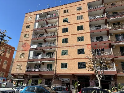 Appartamento in vendita a Taranto, Tre car... - foto 1