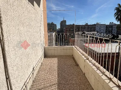 Appartamento in vendita a Taranto, Tre car... - foto 2
