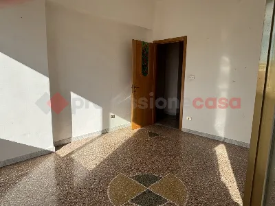 Appartamento in vendita a Taranto, Tre car... - foto 6