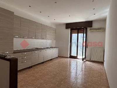 Appartamento in vendita a Taranto, Tre car... - foto 3