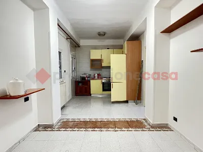 Appartamento in vendita a Taranto, Tre car... - foto 9