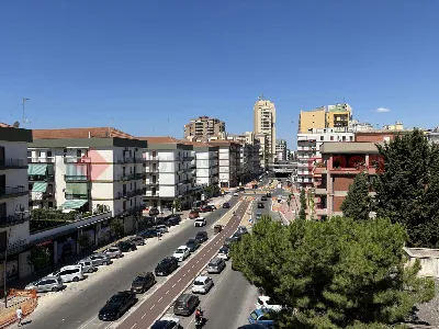 Appartamento in vendita a Taranto, Tre car... - foto 7