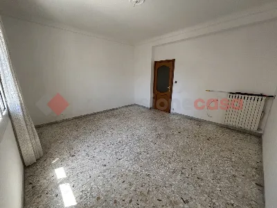 Appartamento in vendita a Taranto, Tre car... - foto 9