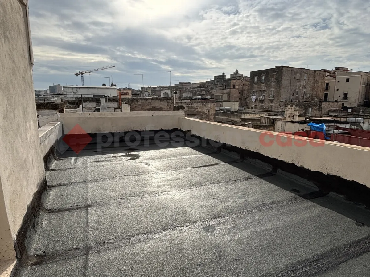 Palazzo/Stabile in vendita a Taranto, Isola, Città Vecchia, Borgo - foto 3