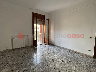 Appartamento in vendita a Taranto, Tre car... - foto 3