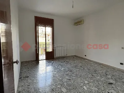 Appartamento in vendita a Taranto, Tre car... - foto 6