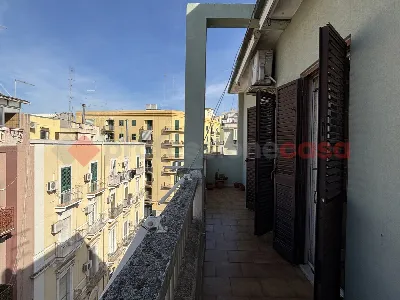 Appartamento in vendita a Taranto, Tre car... - foto 9
