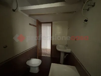 Appartamento in vendita a Taranto, Tre car... - foto 8
