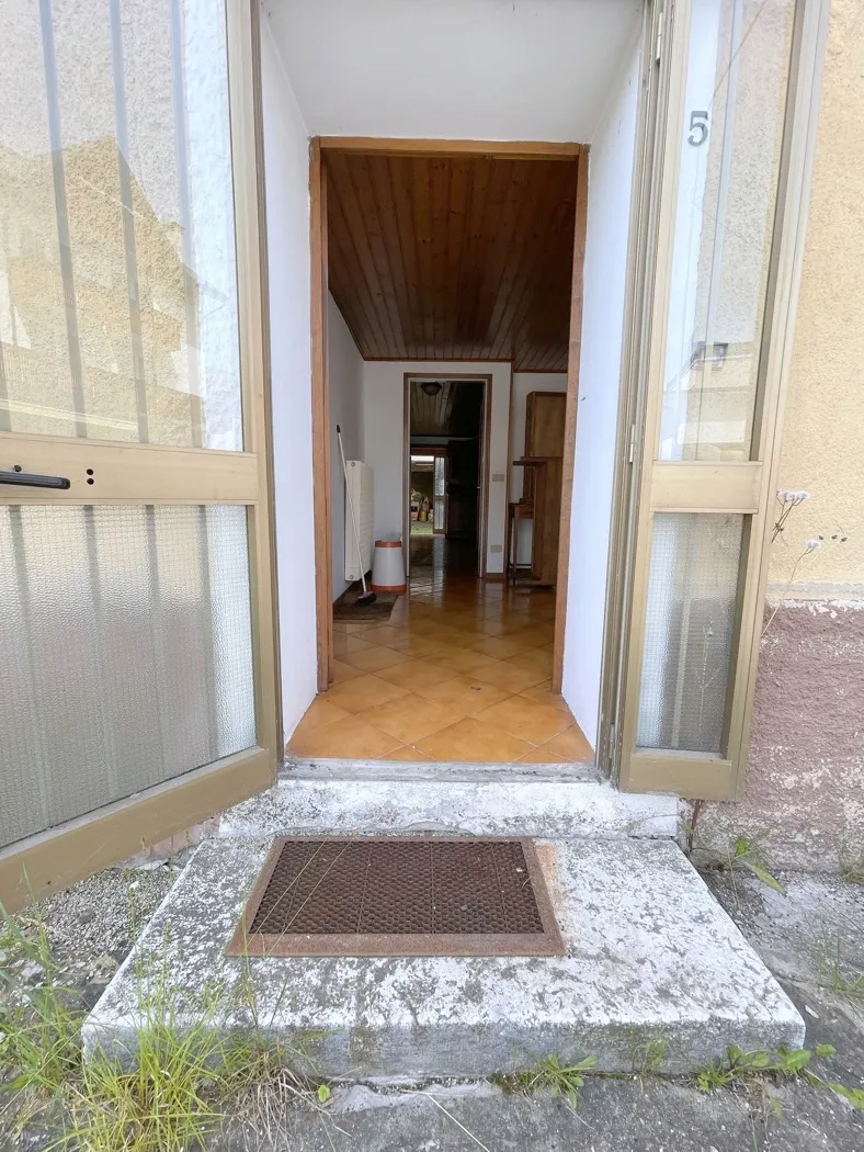 Palazzo/Stabile in vendita a Roana - foto 2