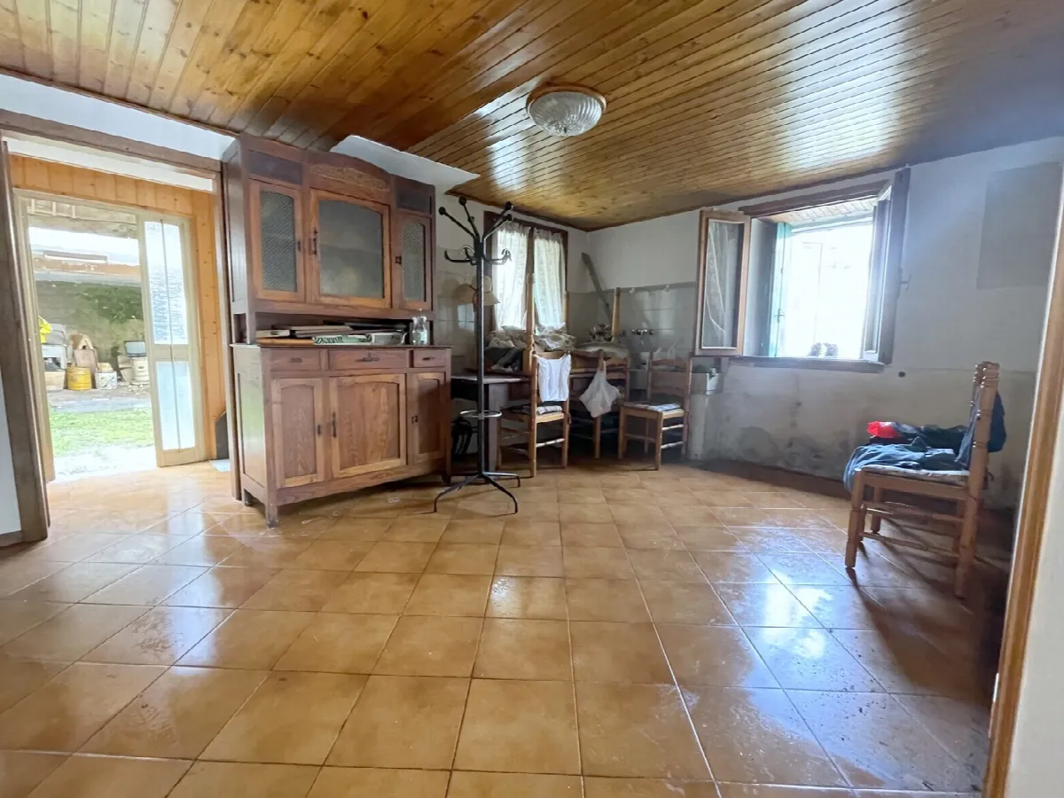 Palazzo/Stabile in vendita a Roana - foto 5