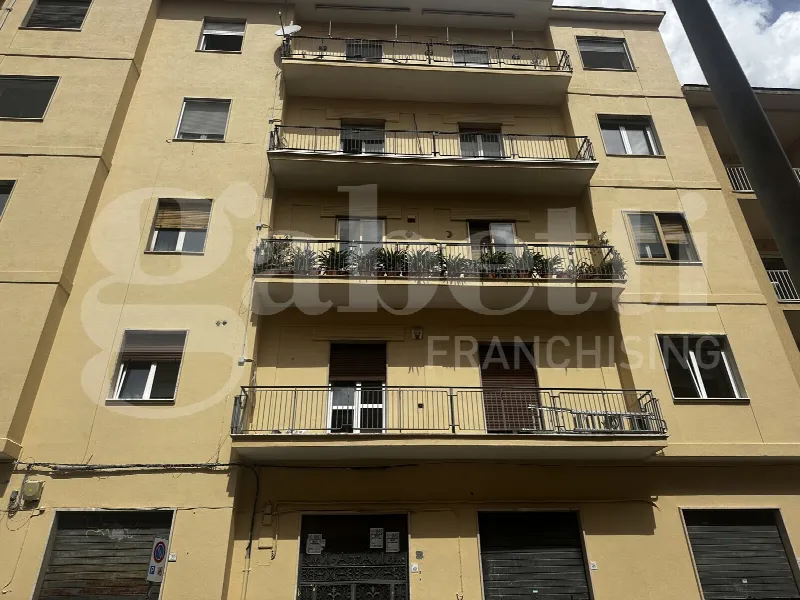 Appartamento in vendita ad Avellino, Emanuele Ii, Colombo, Morelli E Silvati - foto 1