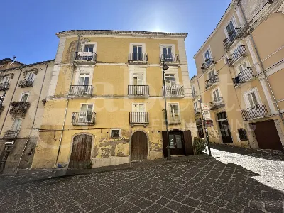 Appartamento in vendita a Avellino, Centro... - foto 2