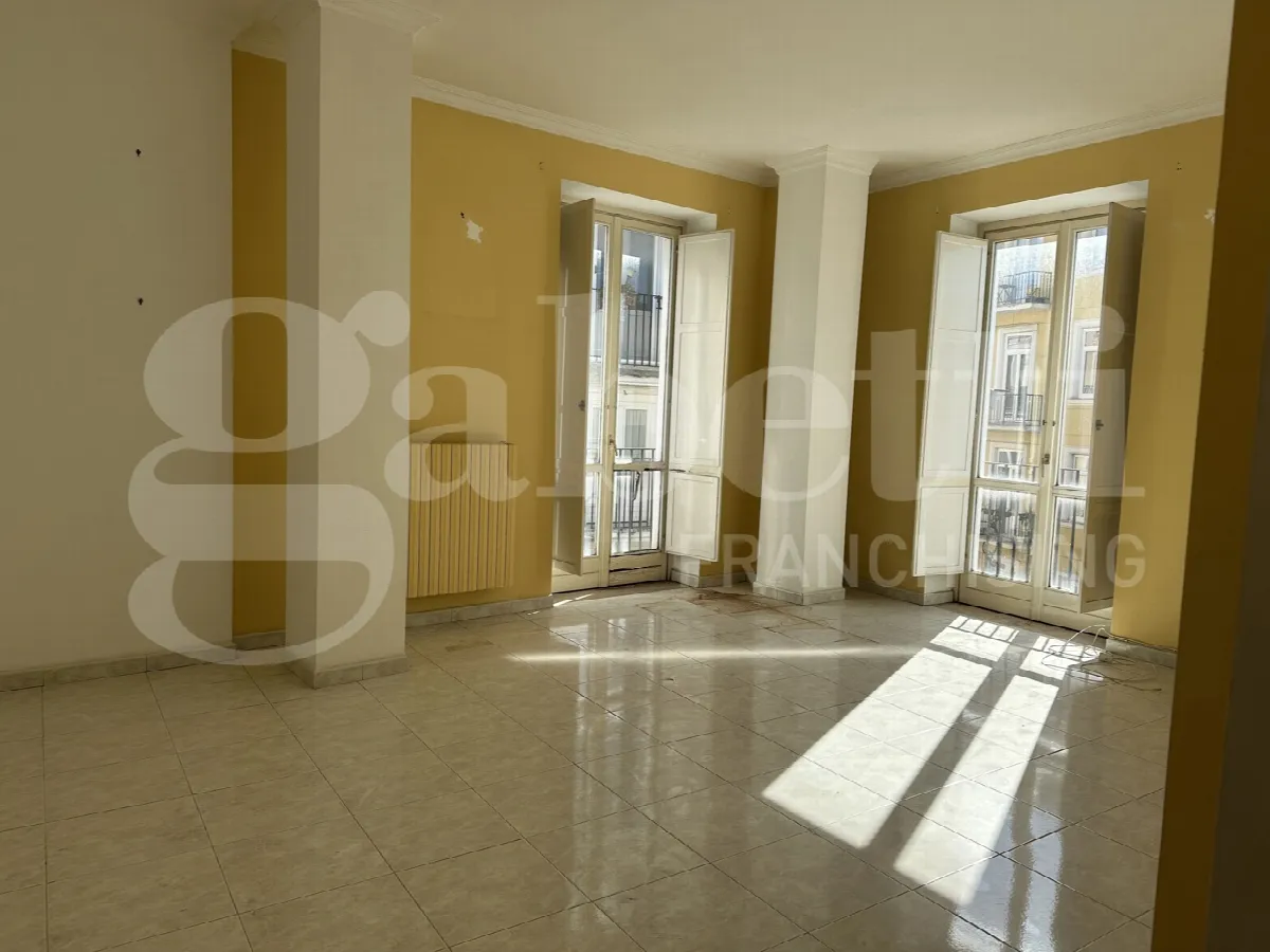 Appartamento in vendita ad Avellino, Centro Storico - foto 5