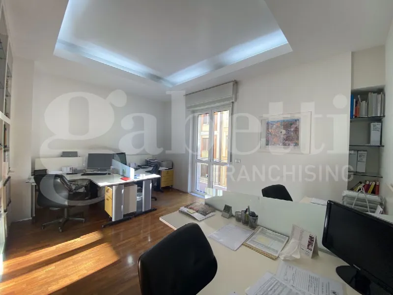 Ufficio in vendita a Avellino, Emanuele ii, colombo, morelli e silvati - foto 9