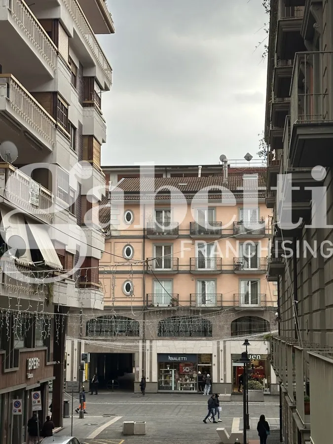 Appartamento in vendita ad Avellino, Emanuele Ii, Colombo, Morelli E Silvati - foto 1