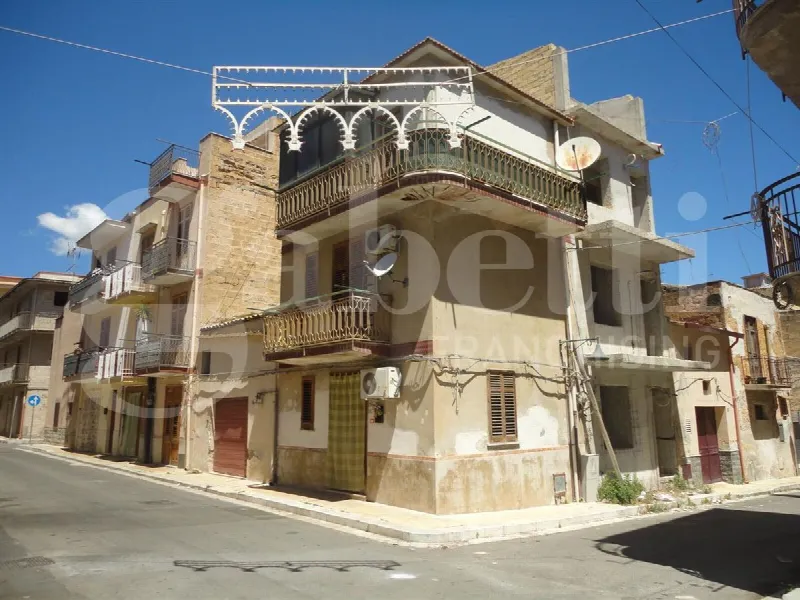 Casa Indipendente in vendita ad Altavilla Milicia - foto 1