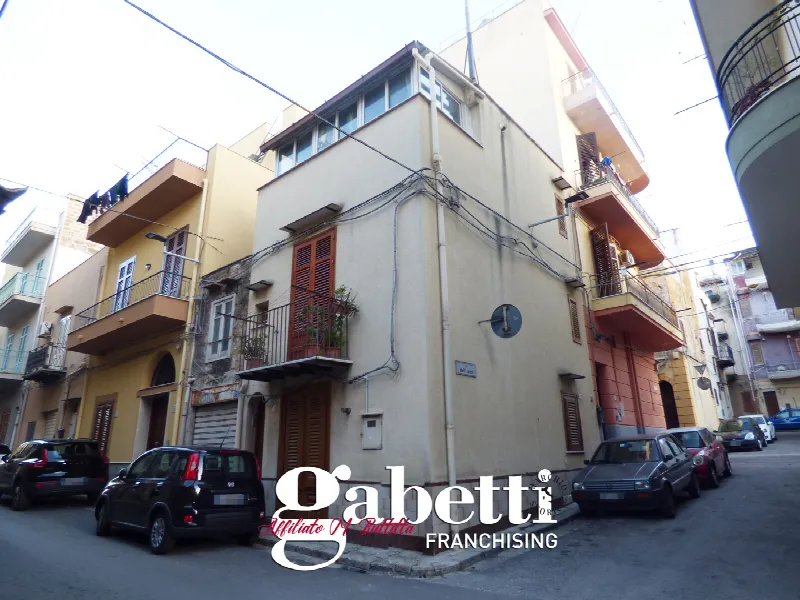 Casa Indipendente in vendita a Bagheria - foto 1