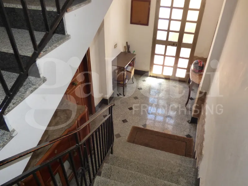 Palazzo/Stabile in vendita a Bagheria - foto 3