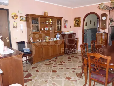 Palazzo/Stabile in vendita a Bagheria - foto 7