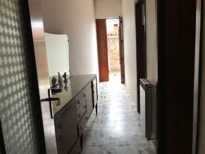 Casa Indipendente in vendita a Barcellona ... - foto 2