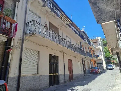 Appartamento a Barcellona Pozzo di Gotto