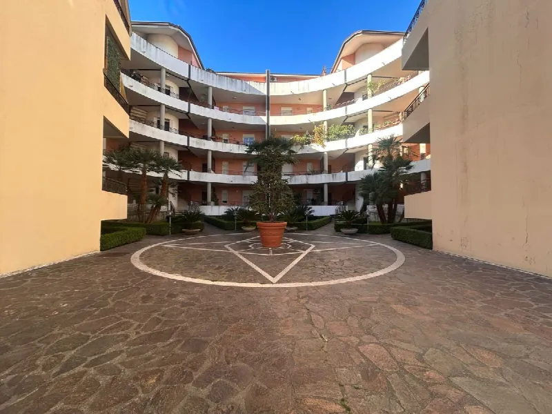 Appartamento in vendita a Barcellona Pozzo di Gotto - foto 1