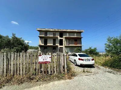 Casa Indipendente in vendita a Barcellona ... - foto 3