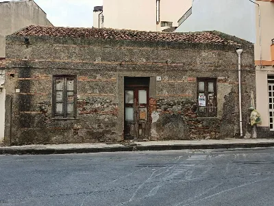 Casa Indipendente a Barcellona Pozzo di Gotto