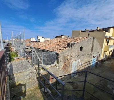 Casa Indipendente a Barcellona Pozzo di Gotto