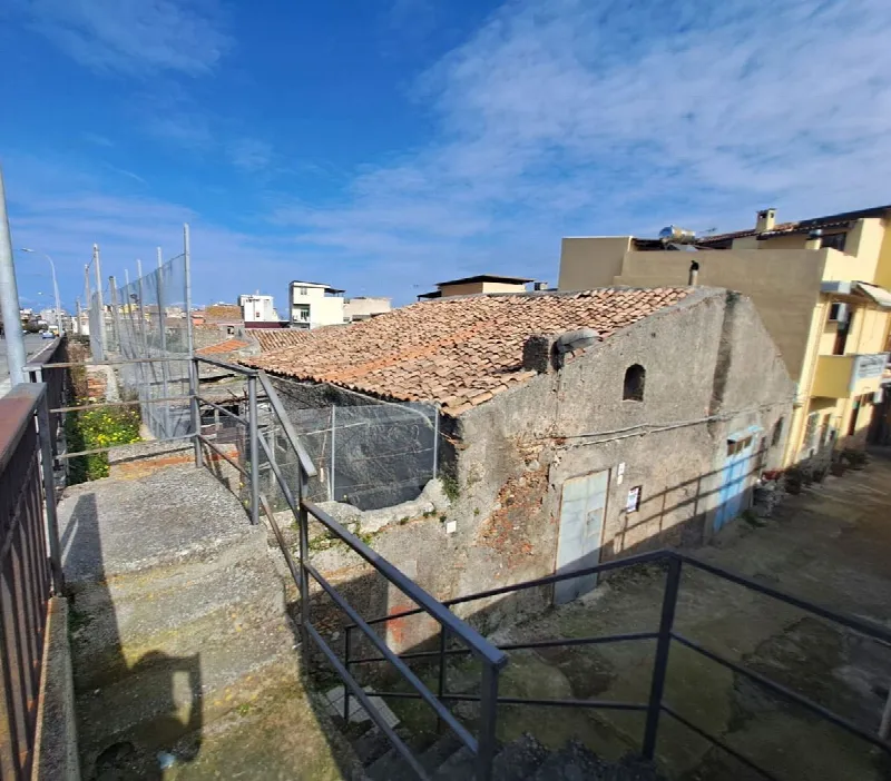 Casa Indipendente in vendita a Barcellona Pozzo di Gotto - foto 1