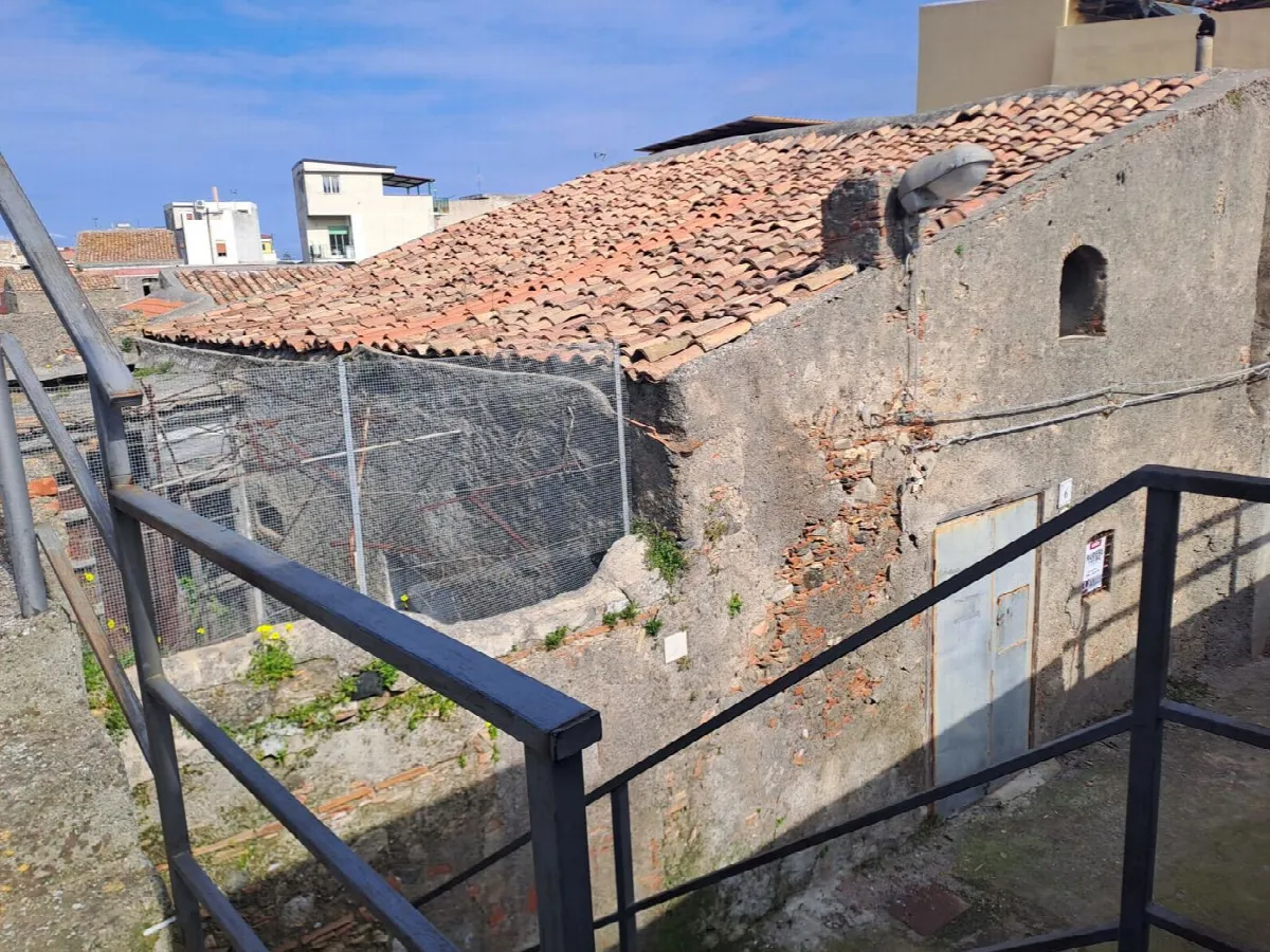 Casa Indipendente in vendita a Barcellona Pozzo di Gotto - foto 2