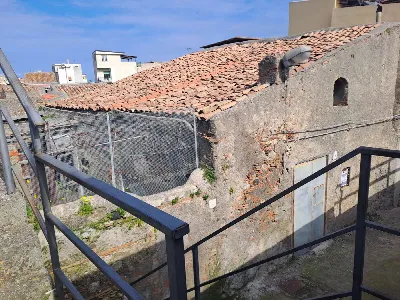 Casa Indipendente in vendita a Barcellona ... - foto 2